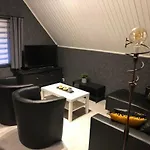 Le Montôbuis Apartamento Couvin